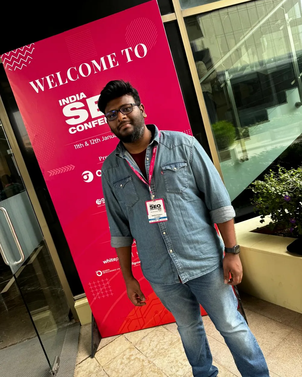 Madhiee attending an early SEO industry conference